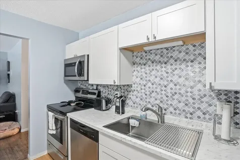 84 Twin Oaks Terrace South Burlington VT 05403