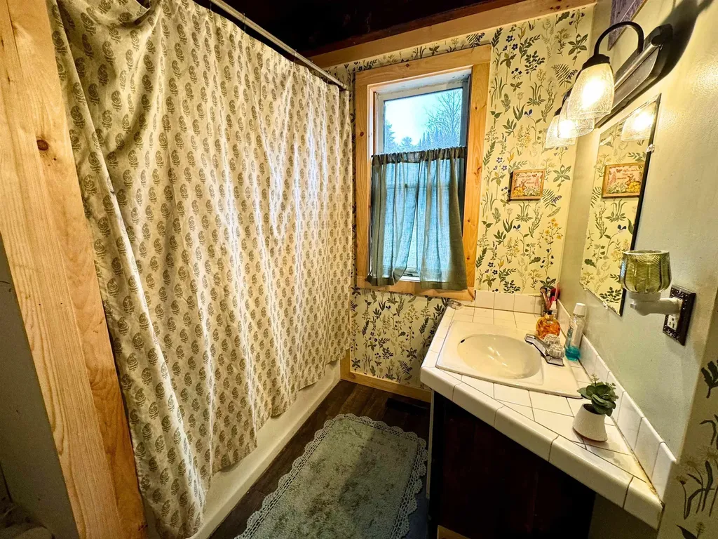 205 Hurd Hill Road Lyman NH 03585