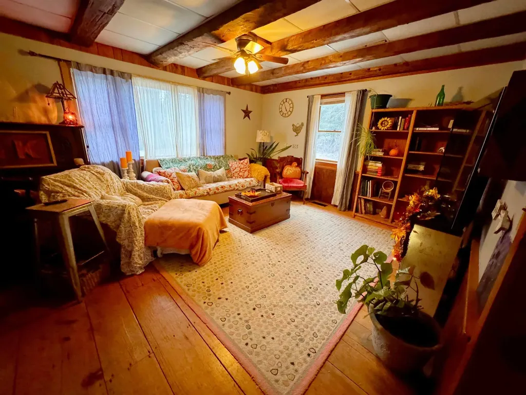 205 Hurd Hill Road Lyman NH 03585