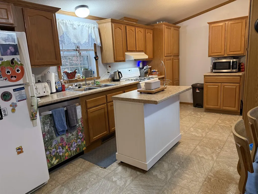 23 Birch Lane Brownington VT 05860