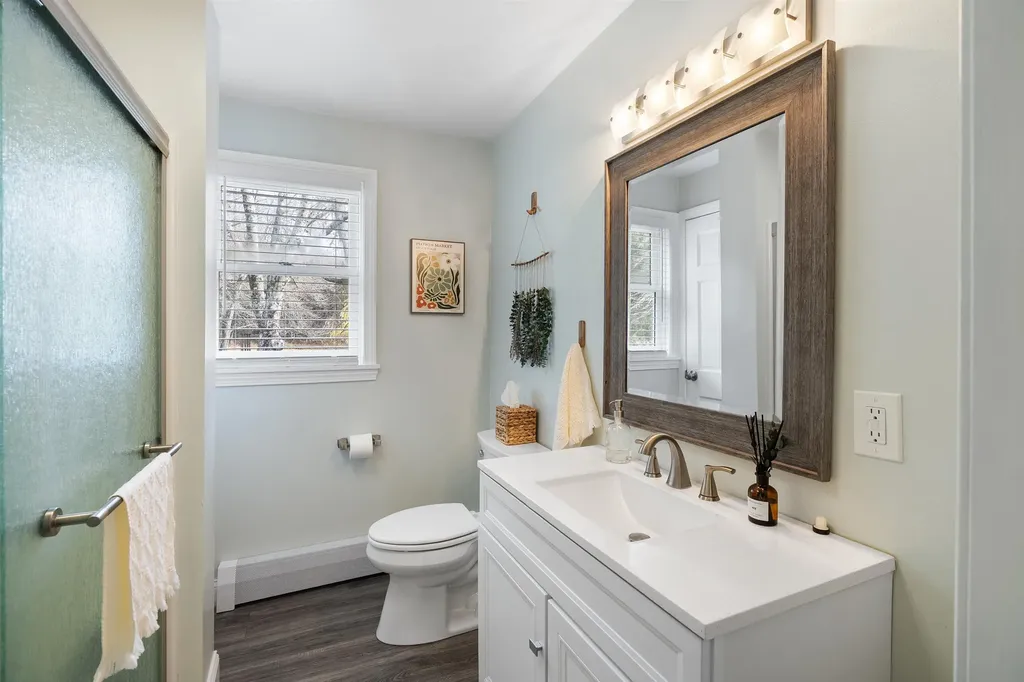 133 Brookdale Road Salem NH 03079