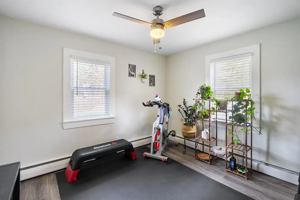 133 Brookdale Road Salem NH 03079