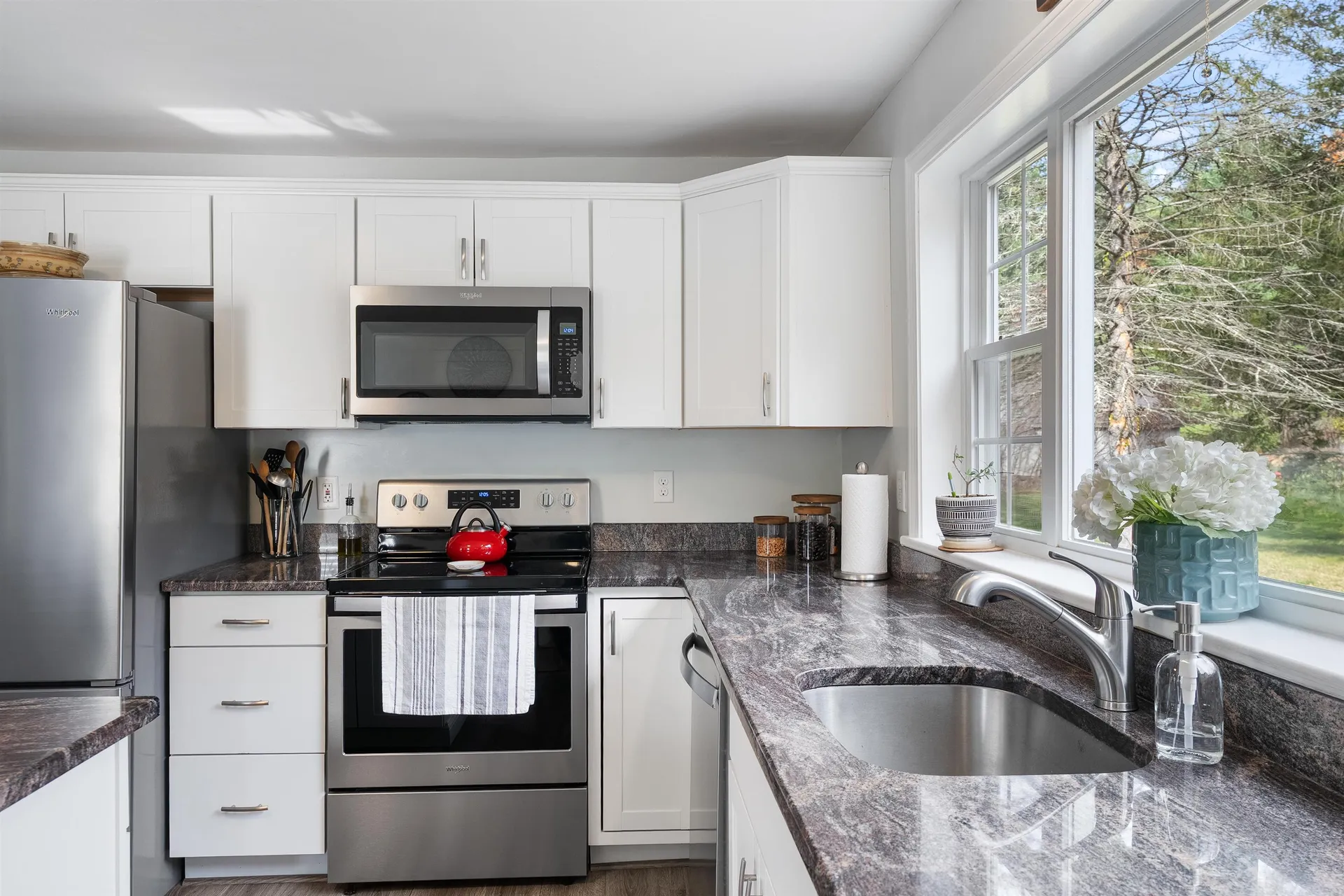 133 Brookdale Road Salem NH 03079