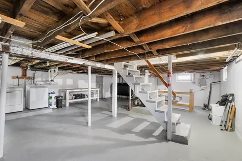 133 Brookdale Road Salem NH 03079