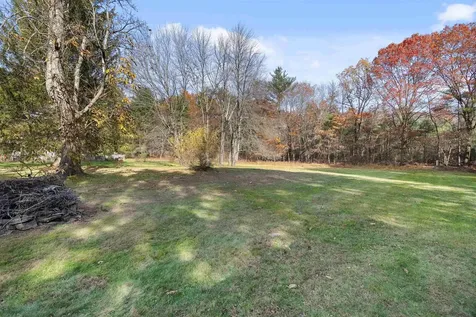 133 Brookdale Road Salem NH 03079