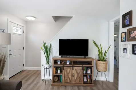 133 Brookdale Road Salem NH 03079