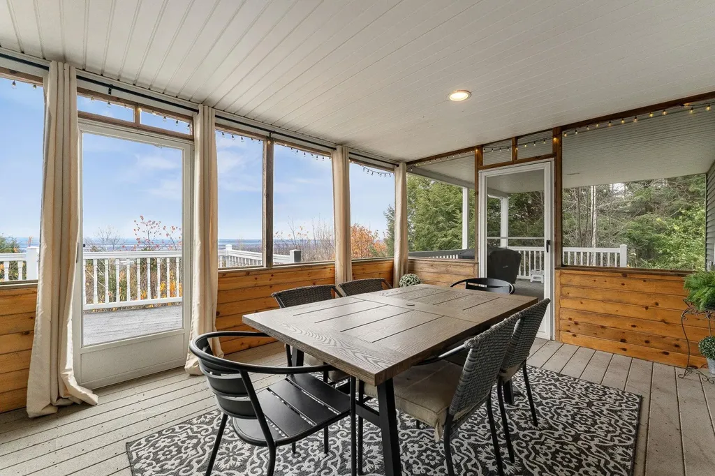 135 Hillcrest Heights St. Albans Town VT 05478