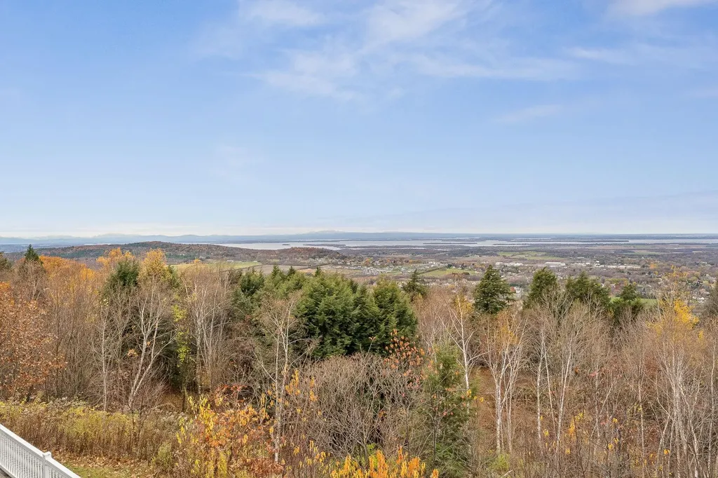 135 Hillcrest Heights St. Albans Town VT 05478