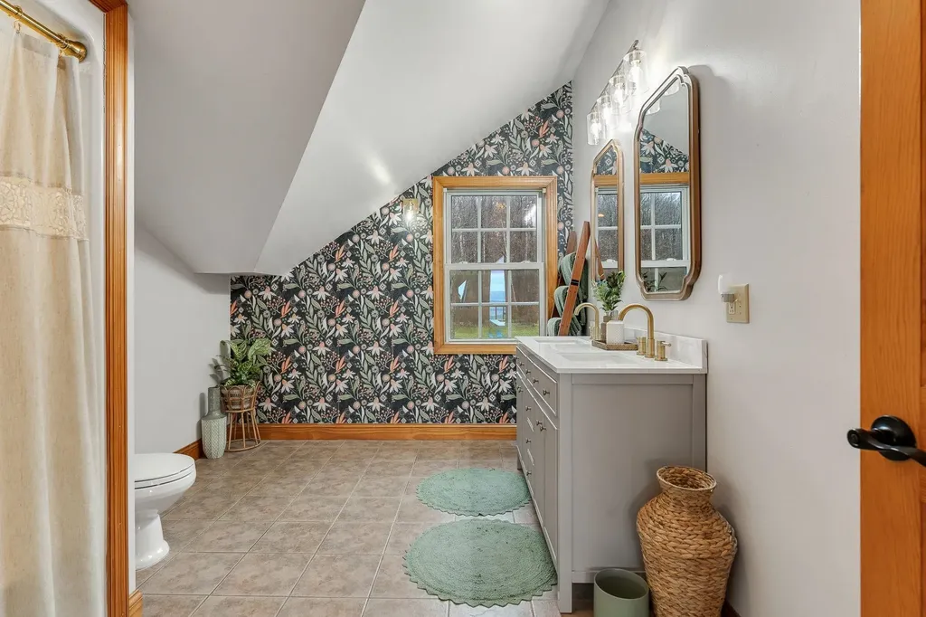 135 Hillcrest Heights St. Albans Town VT 05478