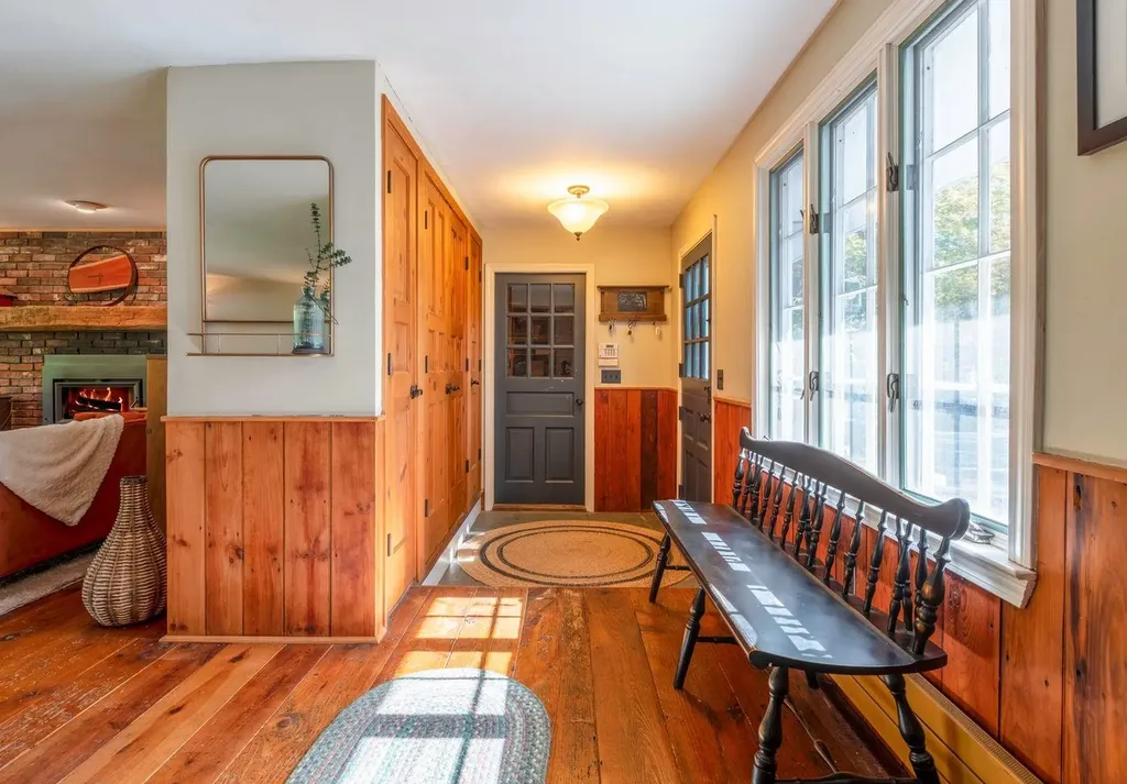 98 Sweet Hill Road Plaistow NH 03865