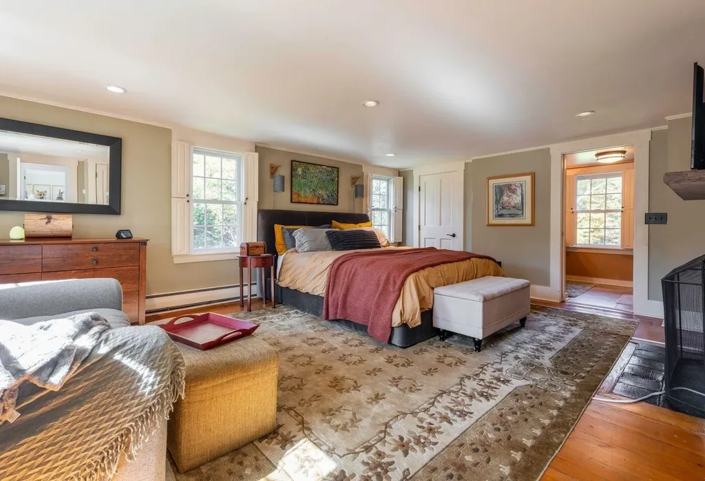 98 Sweet Hill Road Plaistow NH 03865