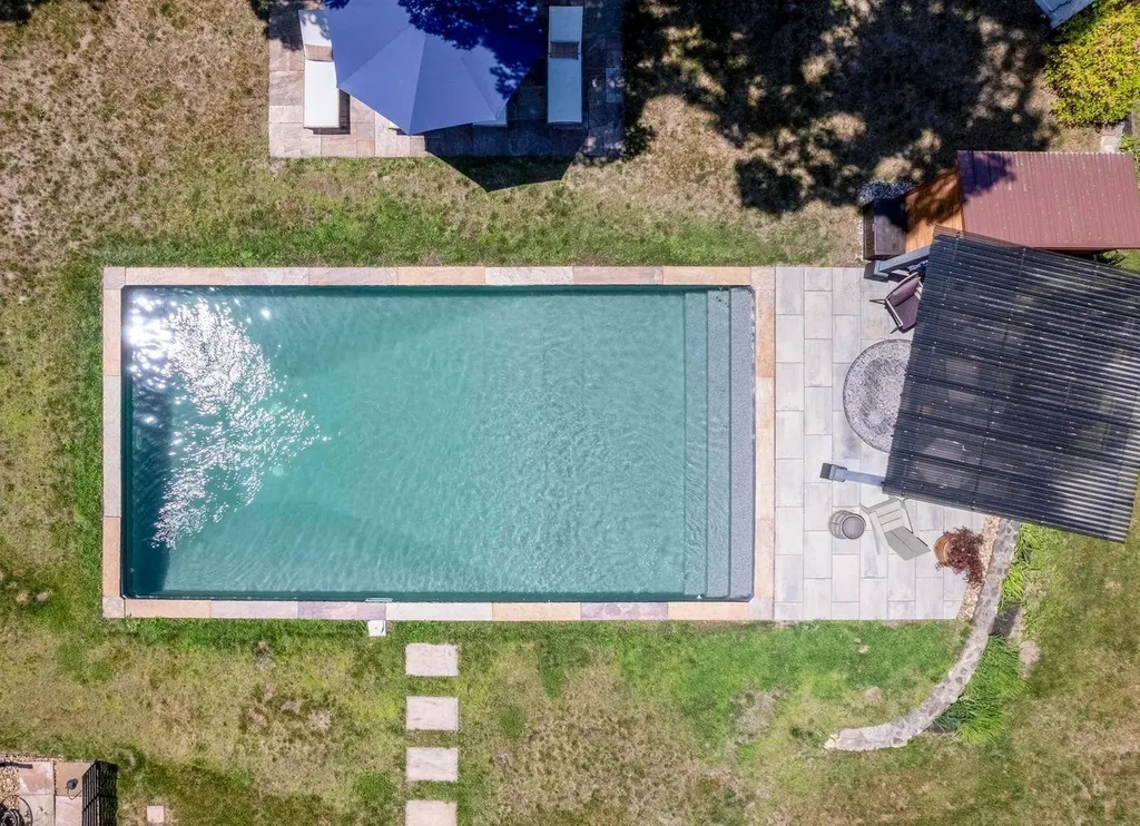 98 Sweet Hill Road Plaistow NH 03865