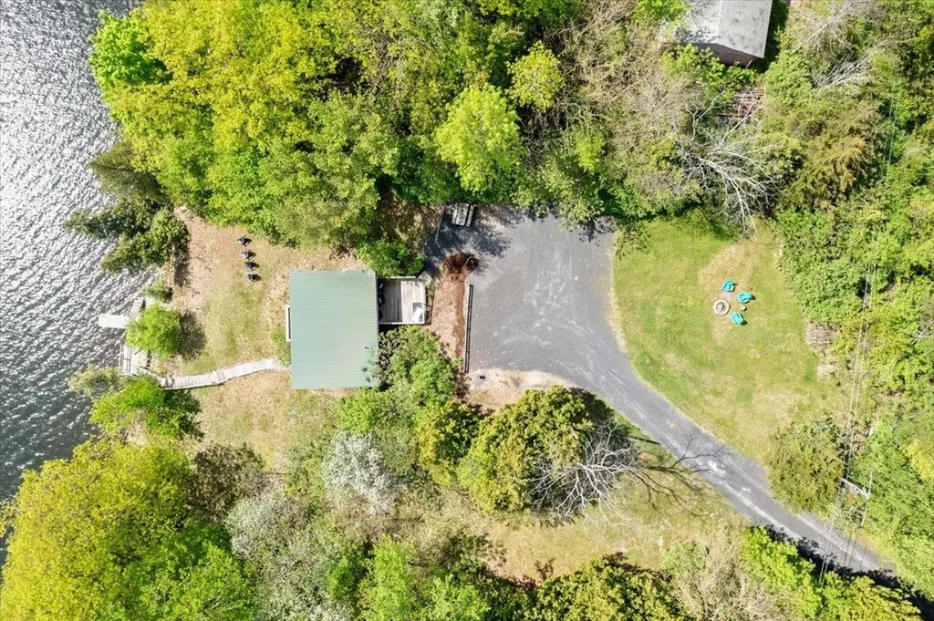 235 Pleasant View Drive North Hero VT 05474