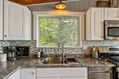 235 Pleasant View Drive North Hero VT 05474