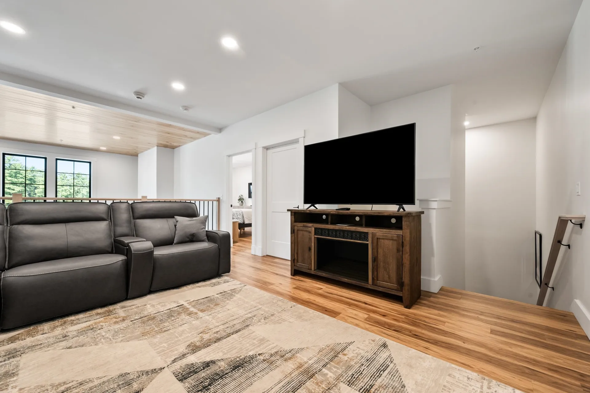 239 Skimobile Road Conway NH 03860