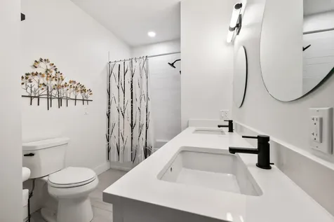 239 Skimobile Road Conway NH 03860