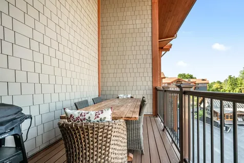 239 Skimobile Road Conway NH 03860