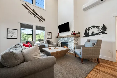 239 Skimobile Road Conway NH 03860