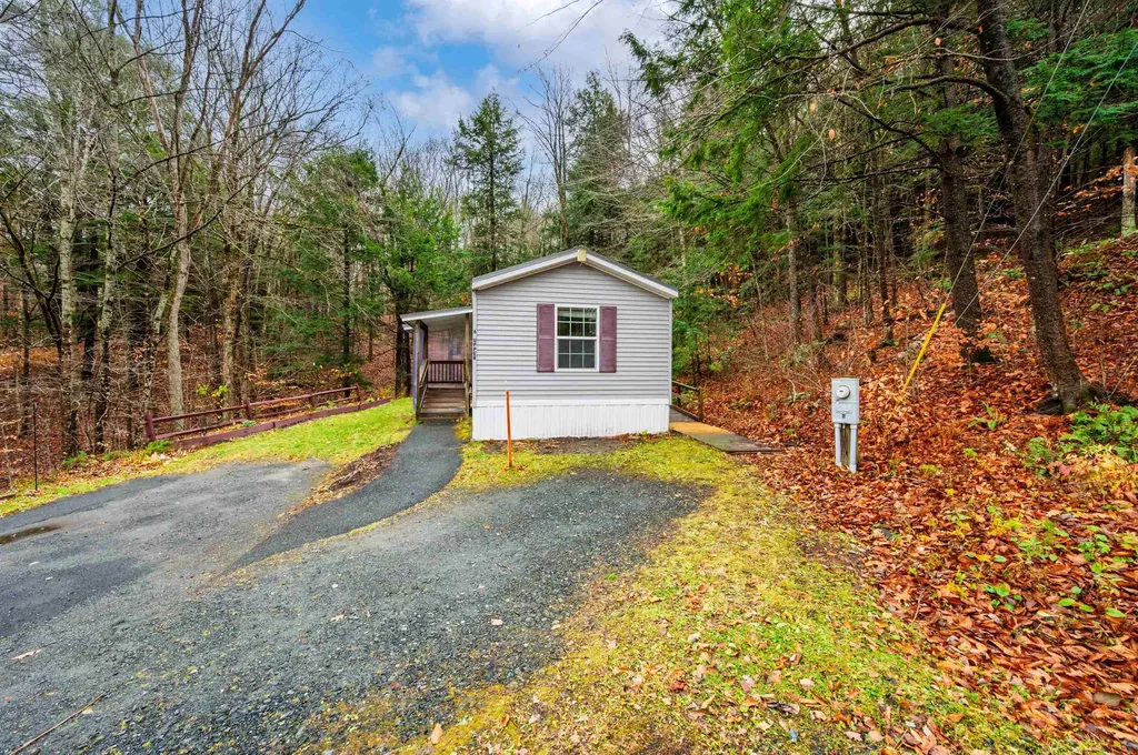 86 Nh Route 4a Lebanon NH 03766