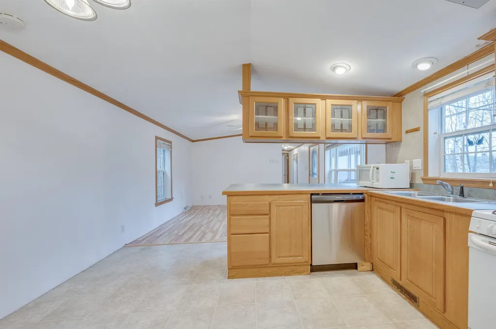 86 Nh Route 4a Lebanon NH 03766