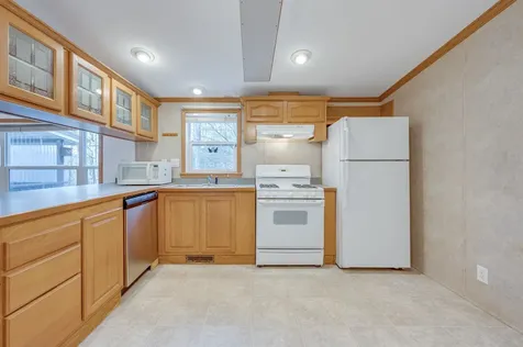 86 Nh Route 4a Lebanon NH 03766