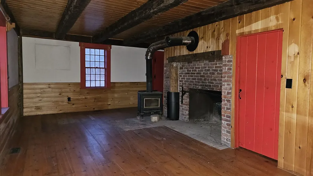 114 Quarry Hill Road Glover VT 05839