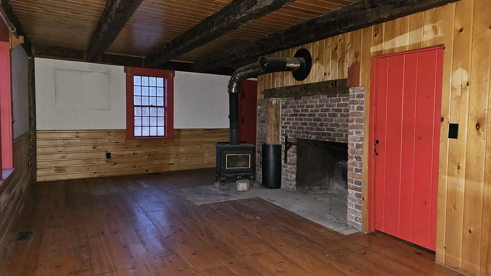 114 Quarry Hill Road Glover VT 05839