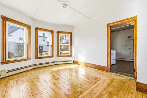 51 Chestnut Street Rochester NH 03867