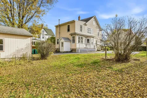 51 Chestnut Street Rochester NH 03867