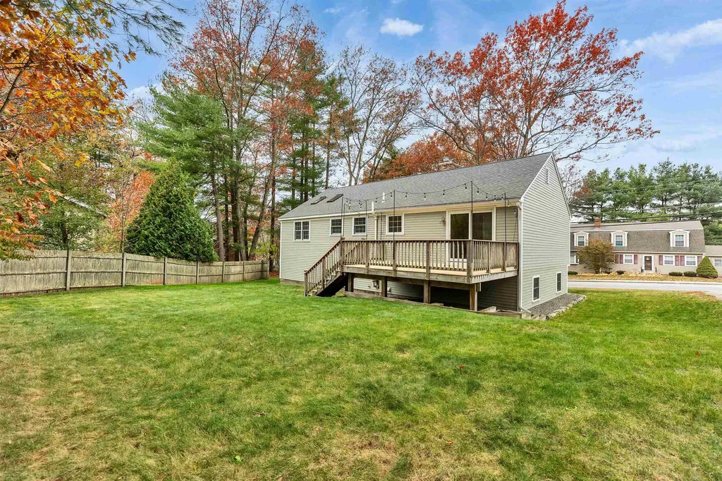 188 Harris Road Nashua NH 03062