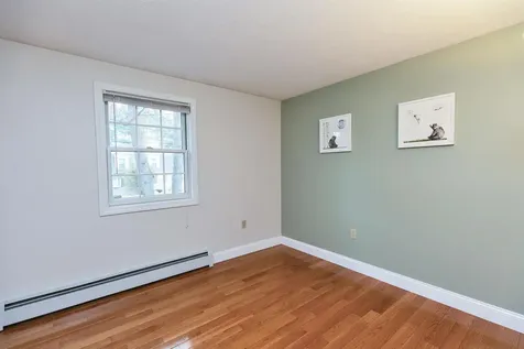 188 Harris Road Nashua NH 03062