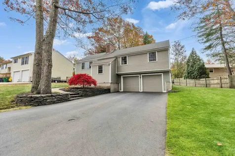 188 Harris Road Nashua NH 03062