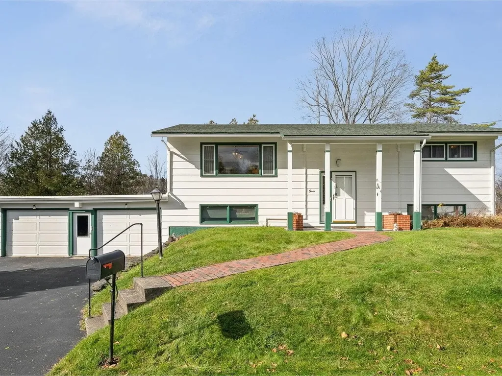 7 Sunrise Avenue Barre City VT 05641