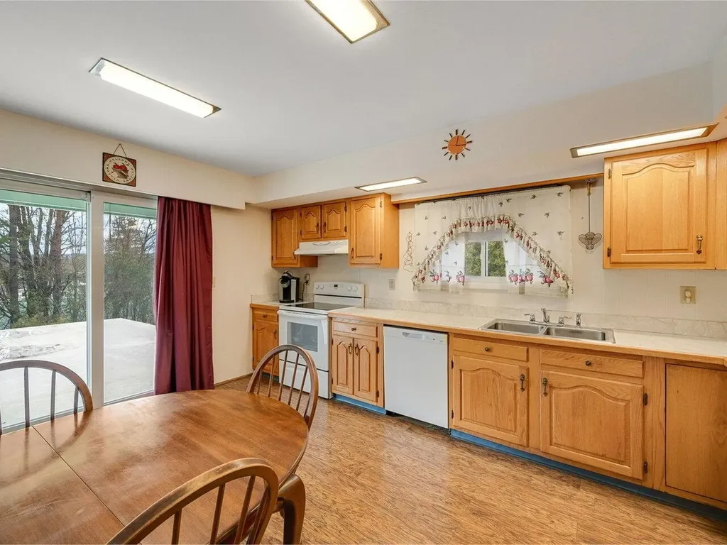 7 Sunrise Avenue Barre City VT 05641