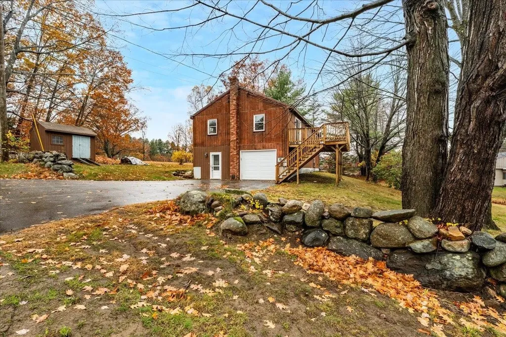 109 Old Prescott Hill Road Laconia NH 03246