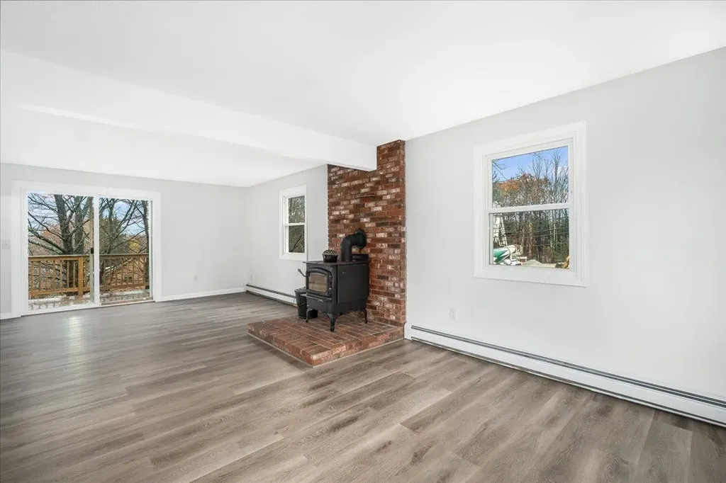 109 Old Prescott Hill Road Laconia NH 03246