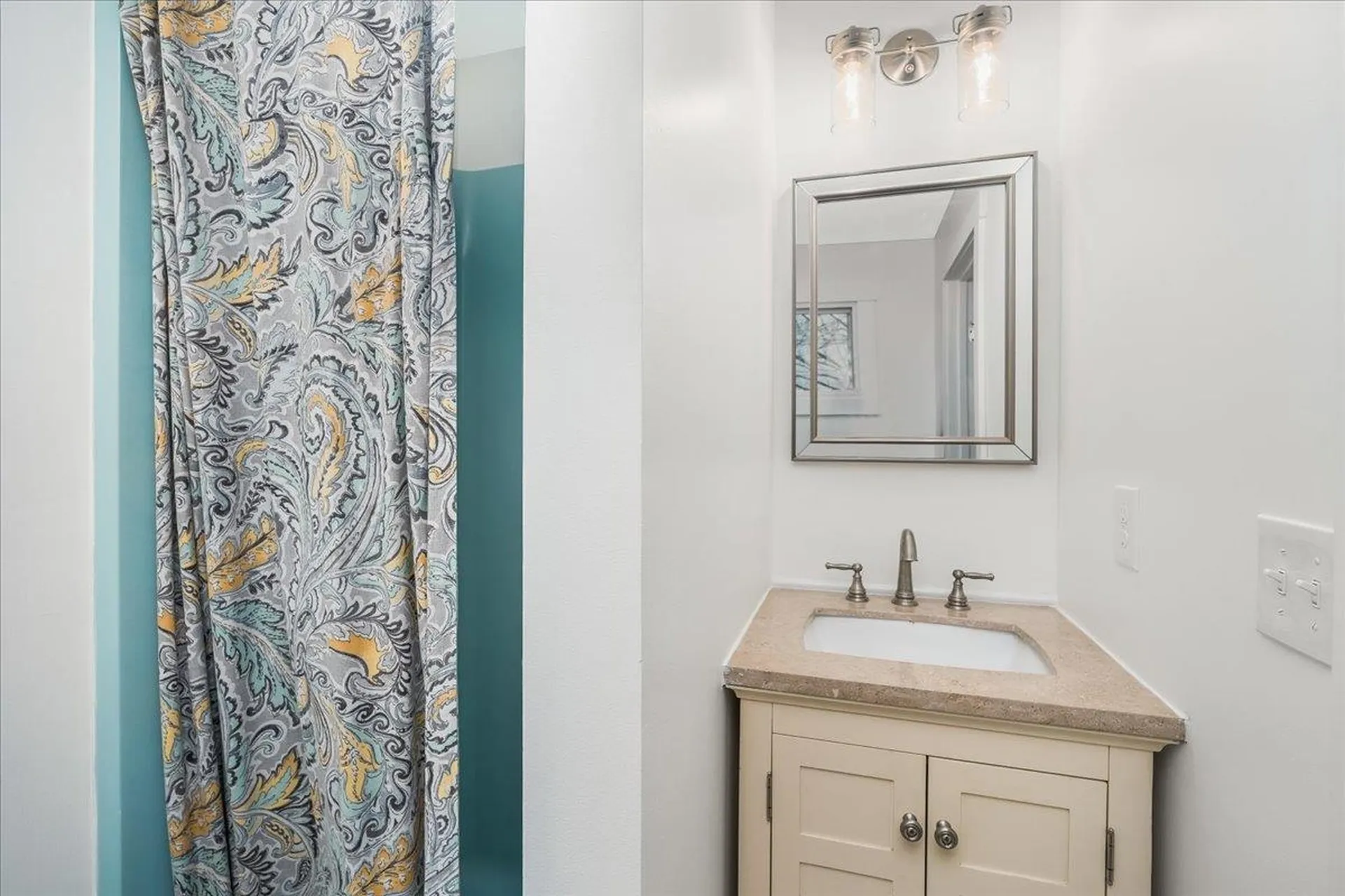 109 Old Prescott Hill Road Laconia NH 03246