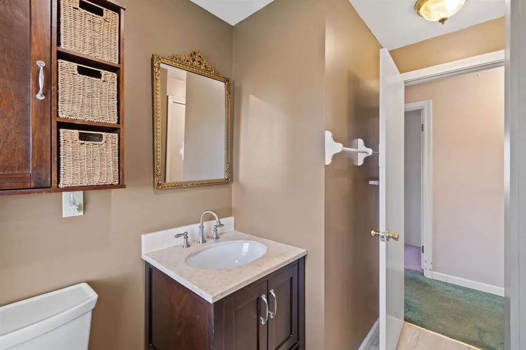 237 South Street South Hero VT 05486