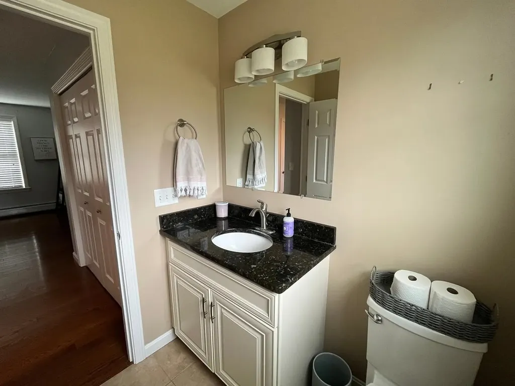 195 Zion Hill Road Northfield NH 03276