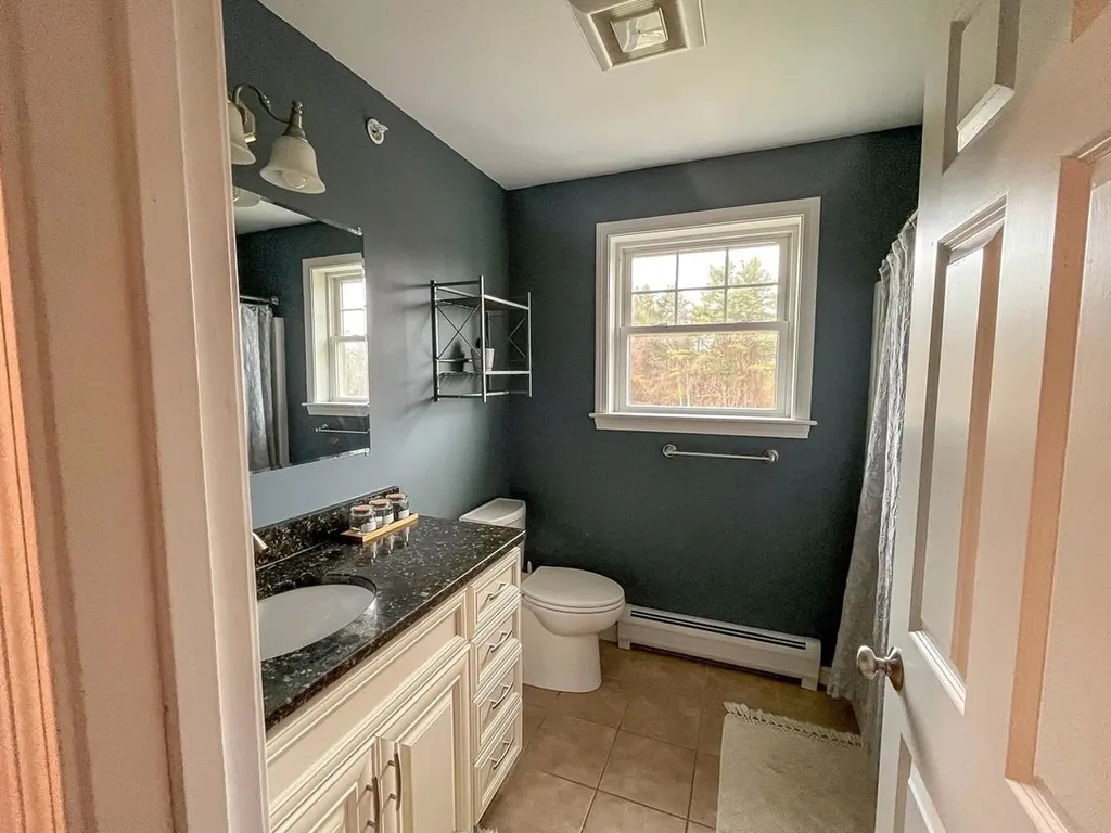 195 Zion Hill Road Northfield NH 03276