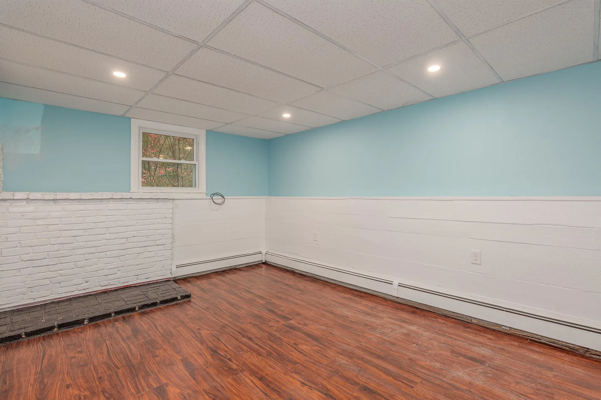 24 Hampton Falls Road Exeter NH 03833