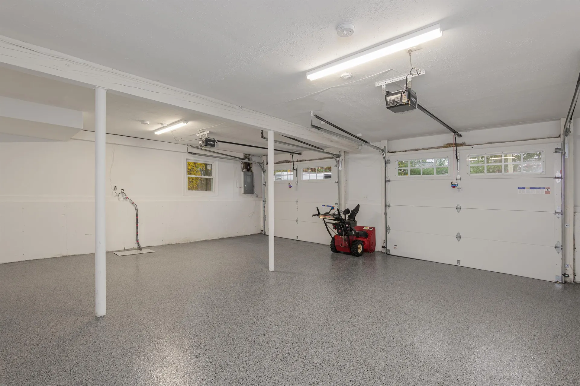 24 Hampton Falls Road Exeter NH 03833