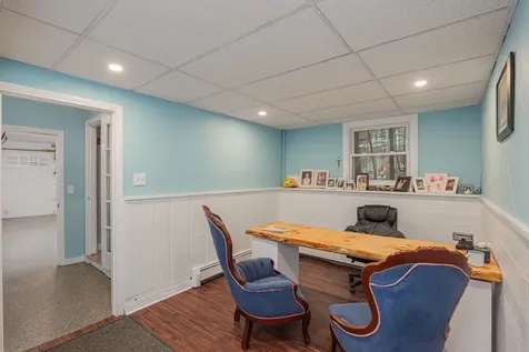 24 Hampton Falls Road Exeter NH 03833