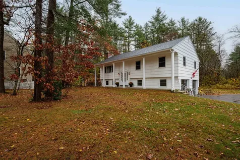 24 Hampton Falls Road Exeter NH 03833