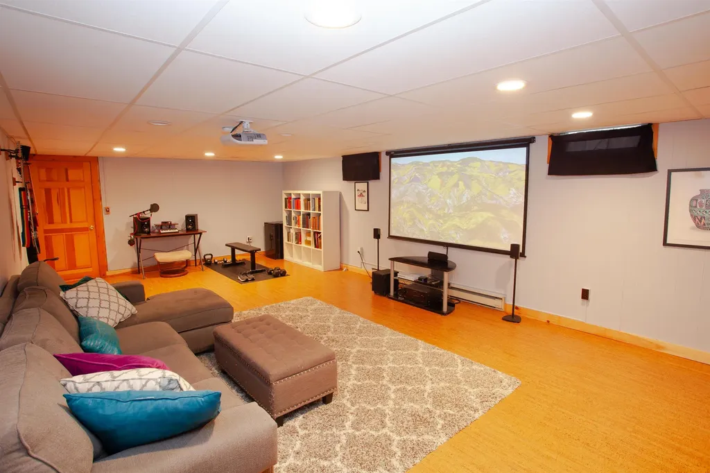 60 North Wakefield Road Wolfeboro NH 03894