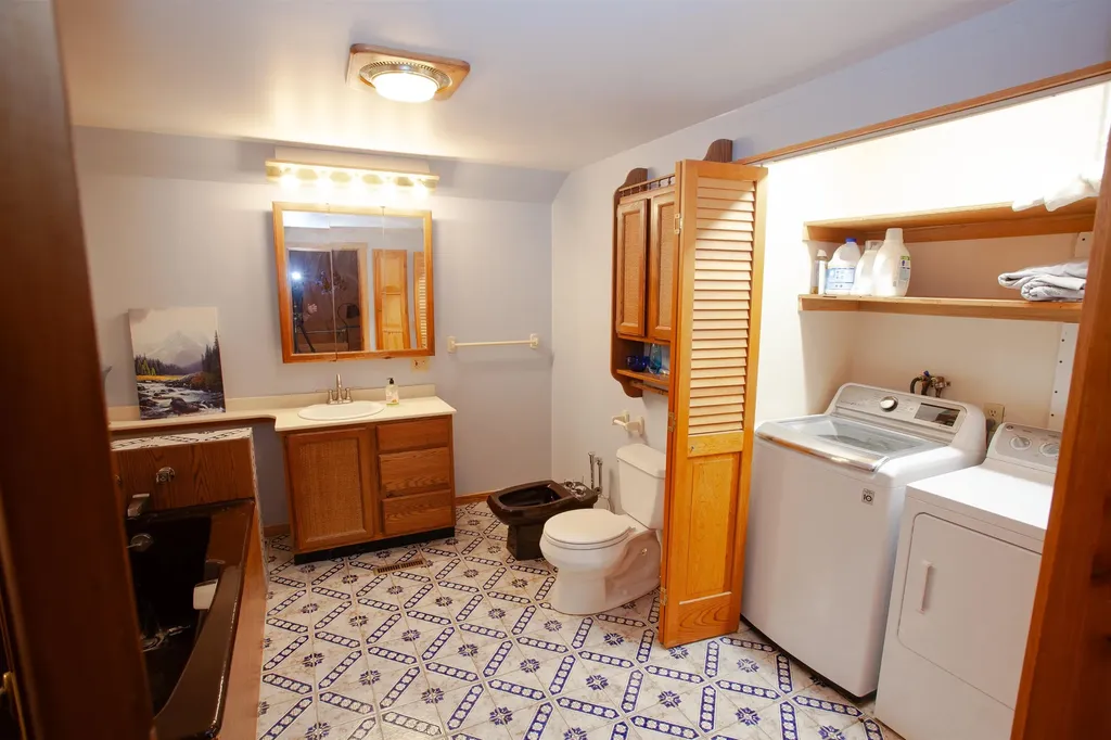 60 North Wakefield Road Wolfeboro NH 03894