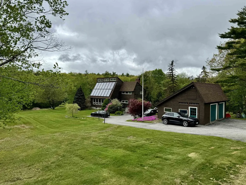 60 North Wakefield Road Wolfeboro NH 03894