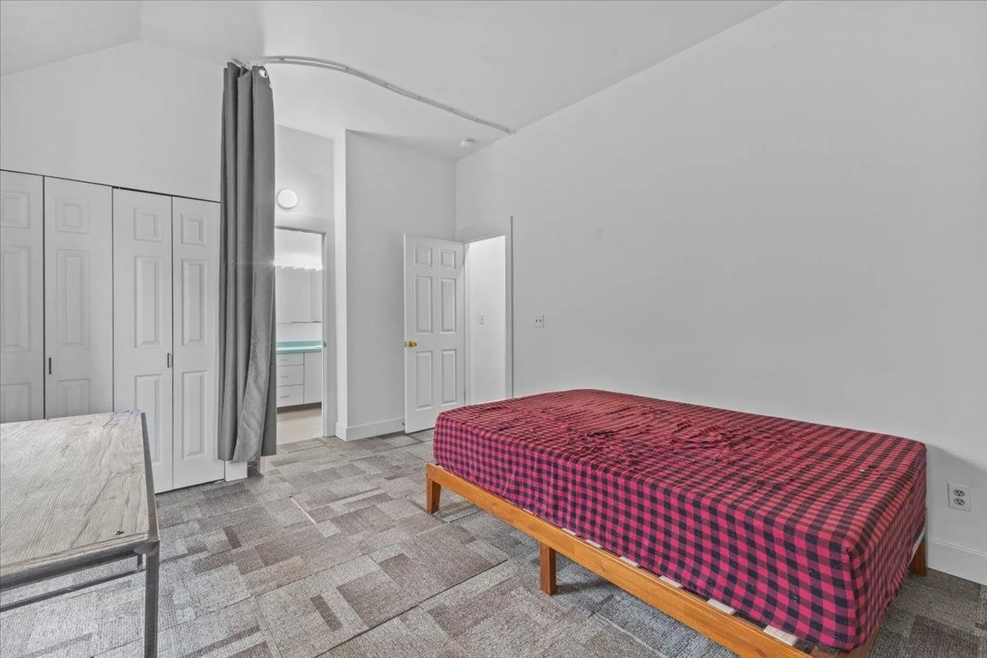 33 North Prospect Street Burlington VT 05401