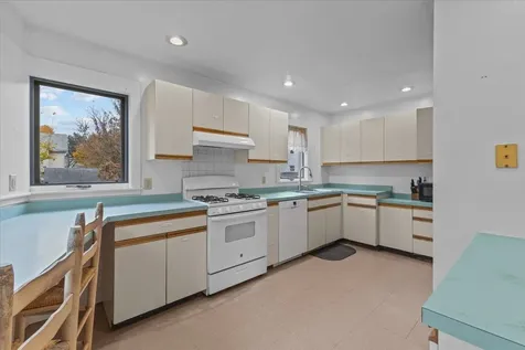 33 North Prospect Street Burlington VT 05401