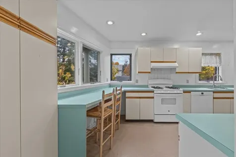 33 North Prospect Street Burlington VT 05401